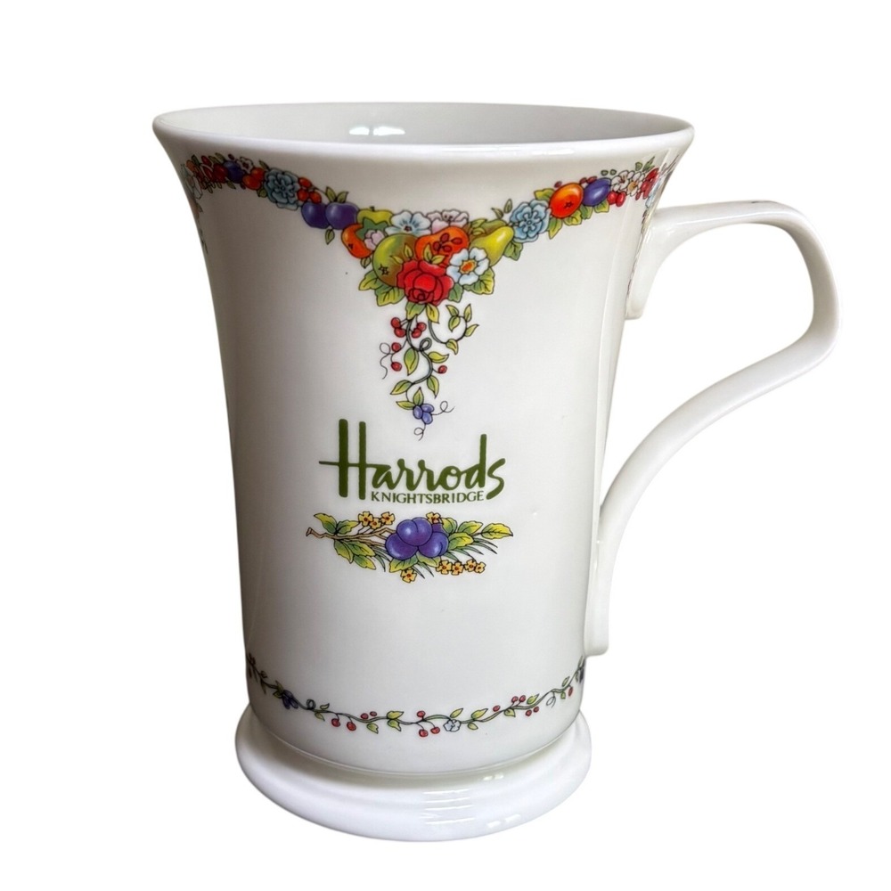 Harrods Knightsbridge | Fine Bone China Footed Tea Mug | England | White | 4in